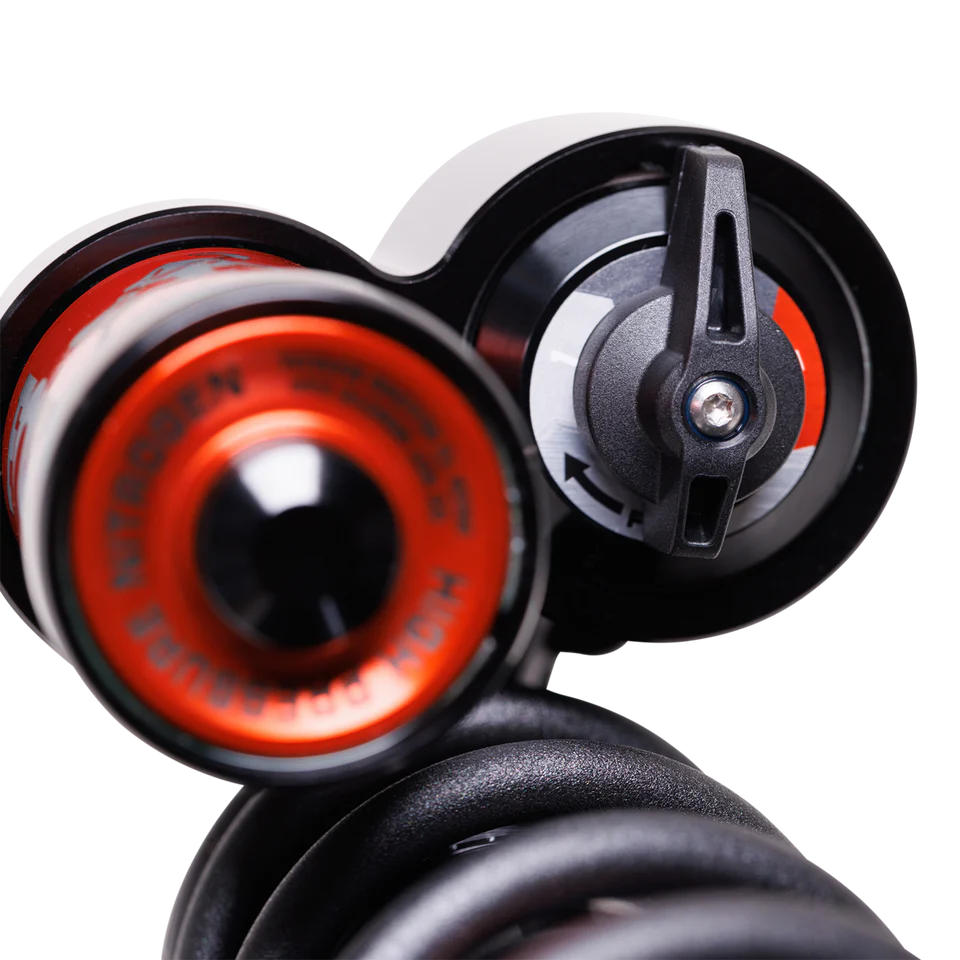 SUMMIT/FREERIDE QSE | 1.5 FACTORY RACE SERIES | COILOVER REAR SHOCKS